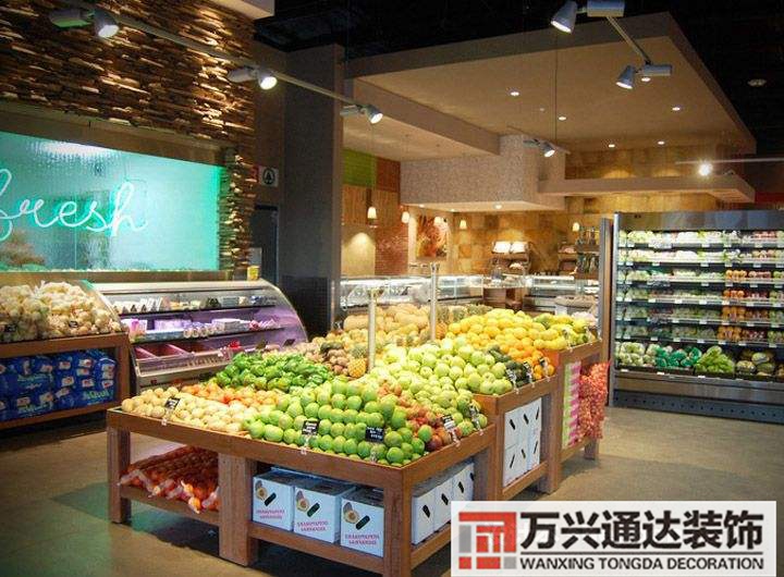 國外水果店裝修風格水果店裝修效果圖 經(jīng)濟實惠